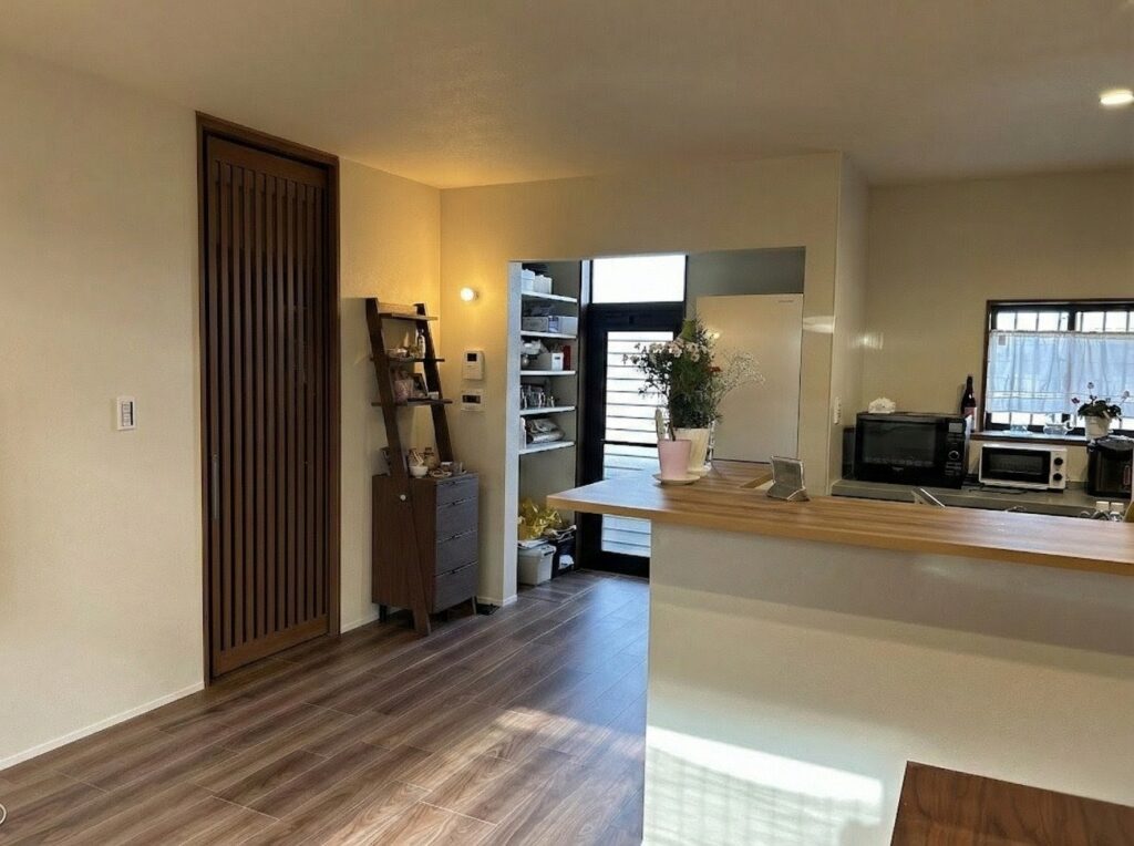 岡山市 |独立キッチンとダイニングを繋いで、家族が集まる広々LDKへ