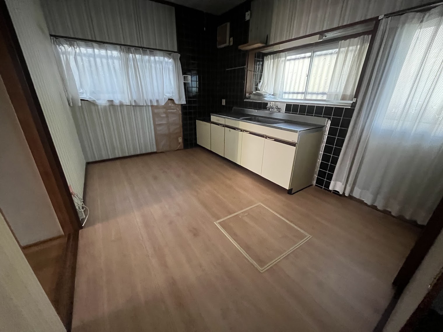 床のふわふわ、そのままにしていませんか？