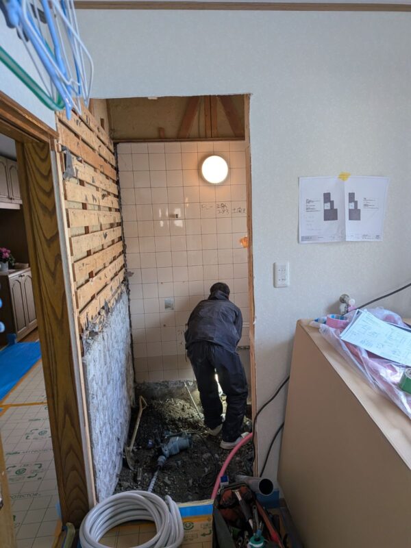 お風呂工事の様子～水道・電気工事編～