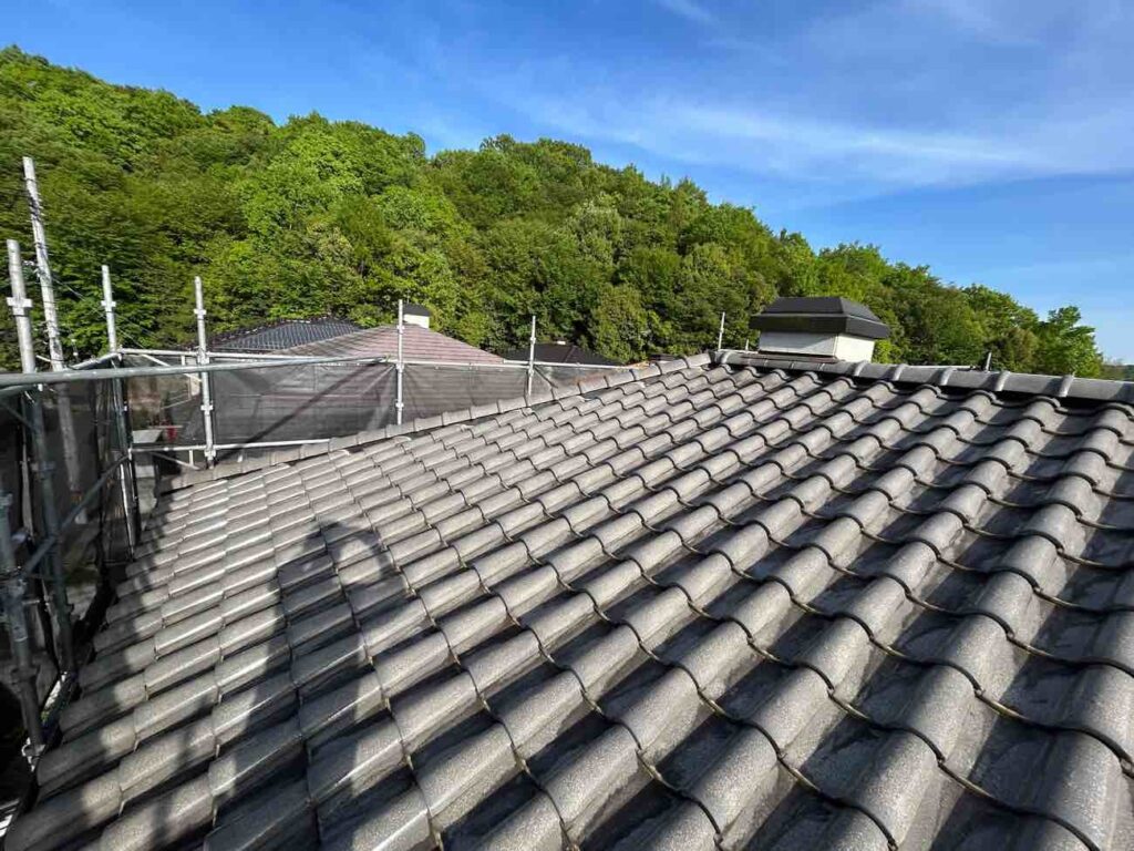 総社市 |台風・地震に備える、棟補強工事で安心の住まいへ