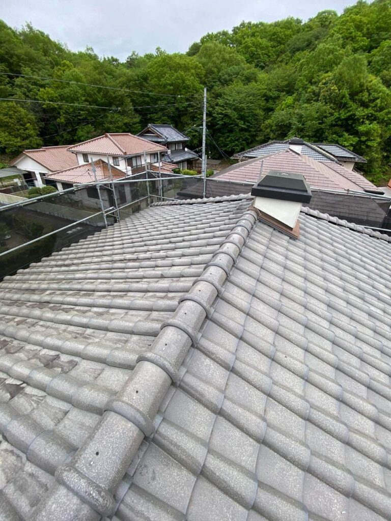 総社市 |台風・地震に備える、棟補強工事で安心の住まいへ