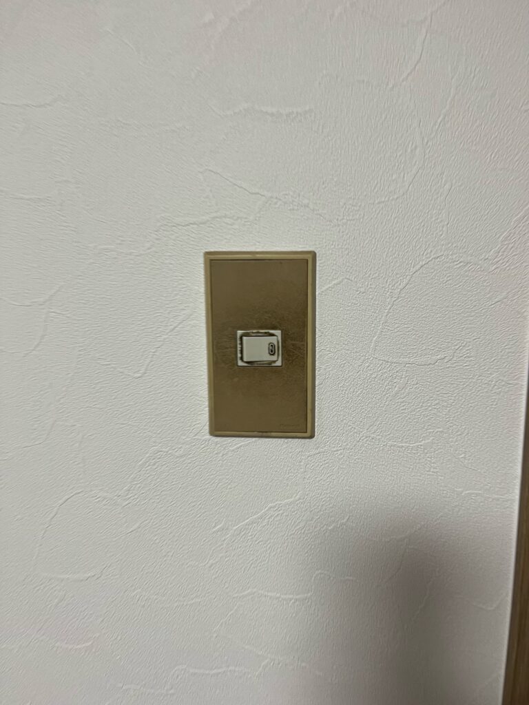 岡山市|内装貼替でお部屋全体が明るい雰囲気になりました!