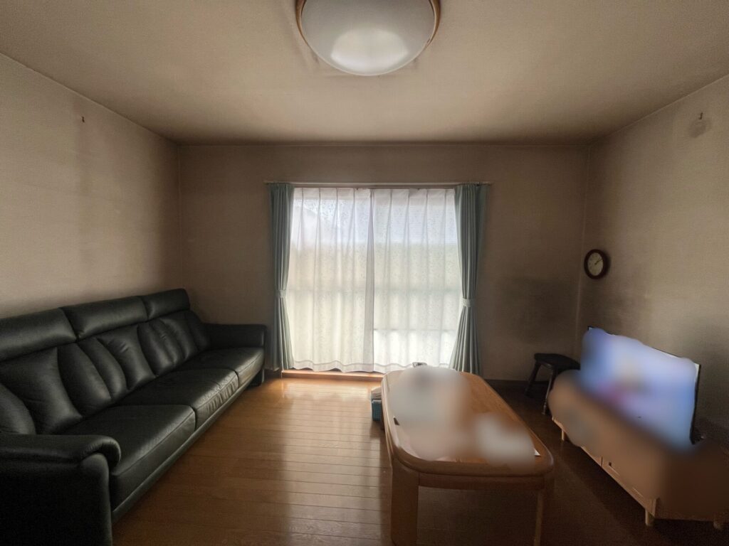 岡山市|内装貼替でお部屋全体が明るい雰囲気になりました!