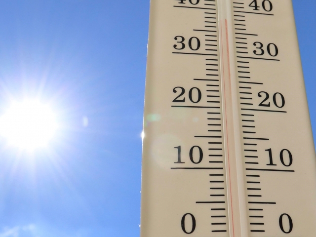 【2026夏予報】最高気温40℃以上の「酷暑日」に警戒！家の中でできる最善の熱中症対策とは？