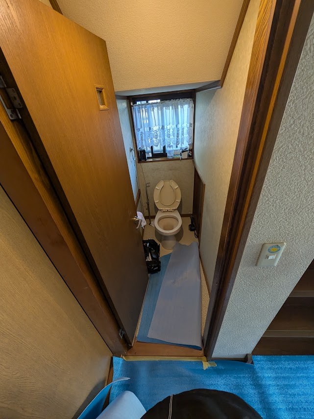 笠岡市|30年大切に使ったトイレを一新!敷居をなくして安心・快適なバリアフリー空間へ