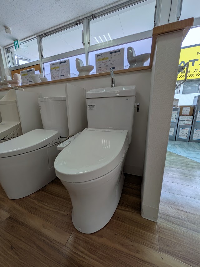 笠岡市|30年大切に使ったトイレを一新!敷居をなくして安心・快適なバリアフリー空間へ
