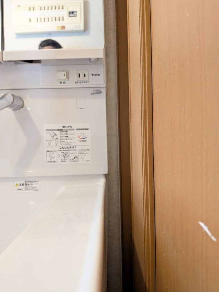 倉敷市｜洗面化粧台交換で見た目の経年劣化を解消！