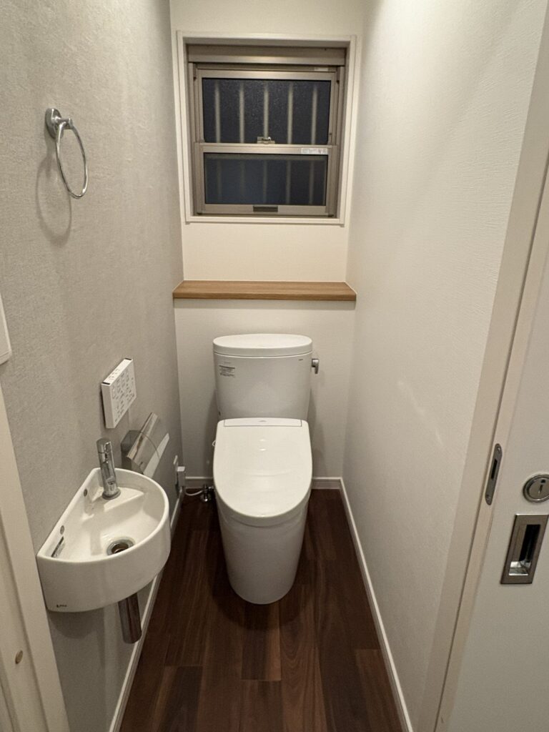倉敷市 |ガラリと雰囲気を変えたトイレリフォーム！