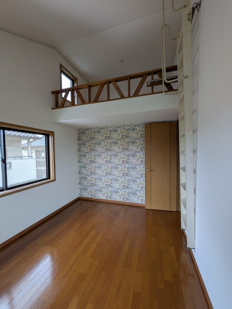 倉敷市 | キッチンの配置を変え、リビングの主役でもあり空間に馴染む存在となりました。