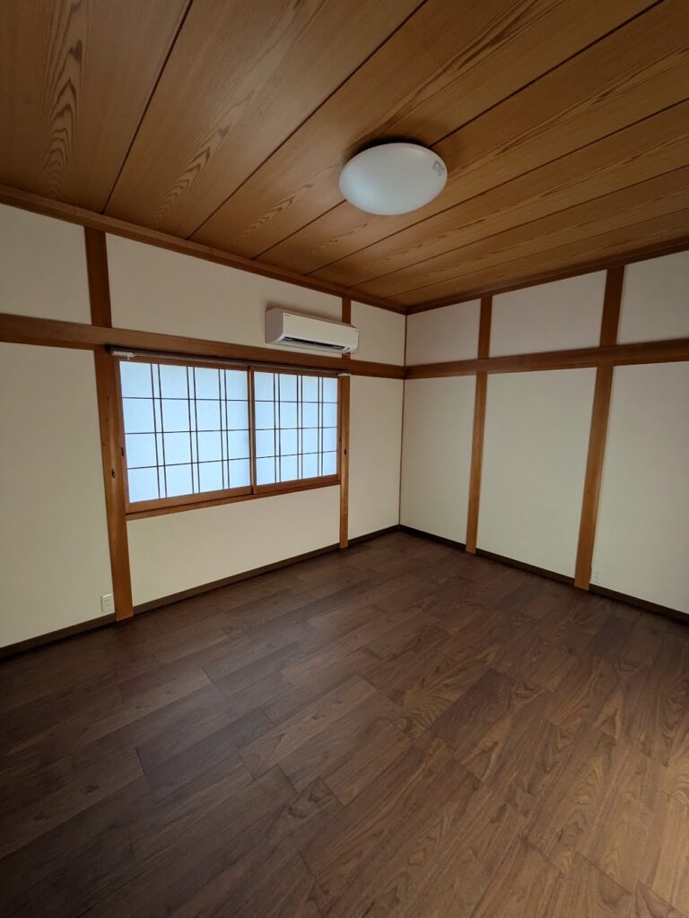 倉敷市｜ベッドも置ける！和室を快適なモダン洋室へ