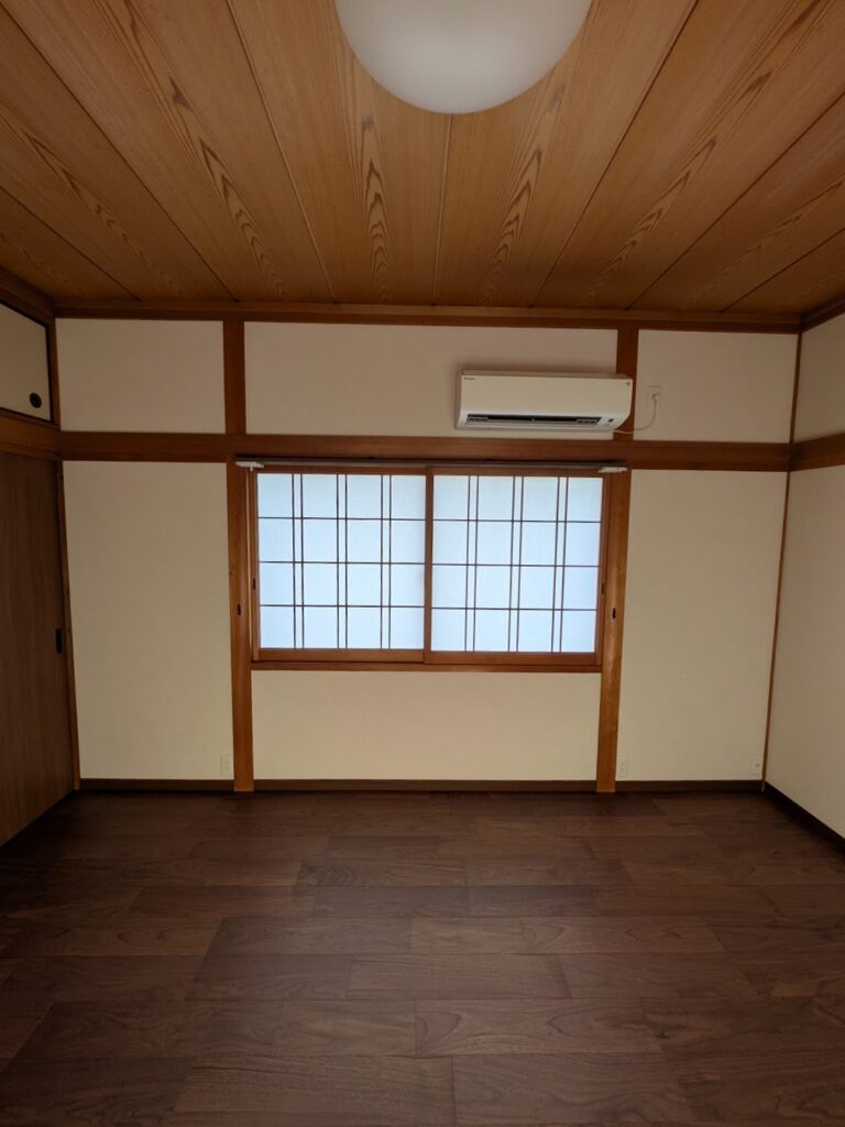 倉敷市｜ベッドも置ける！和室を快適なモダン洋室へ