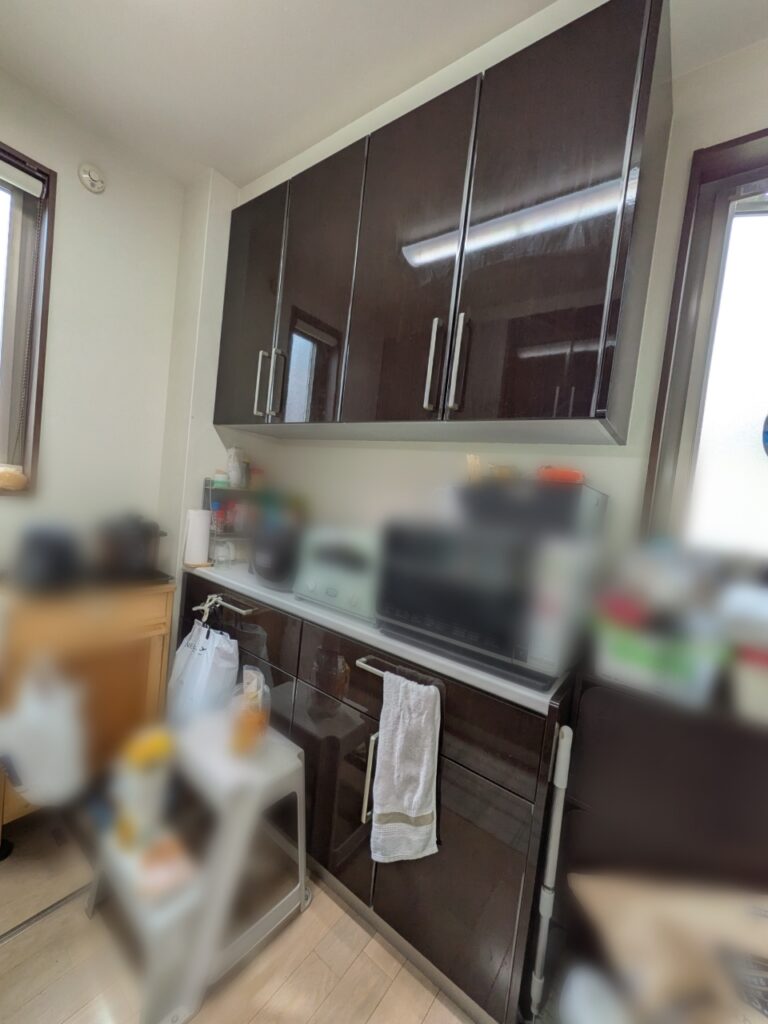 岡山市|賢くリフレッシュ!リアテックシートで叶える明るいキッチン空間!