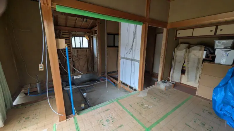 リノベーション現場の進捗状況！水道・電気工事が進んでいます