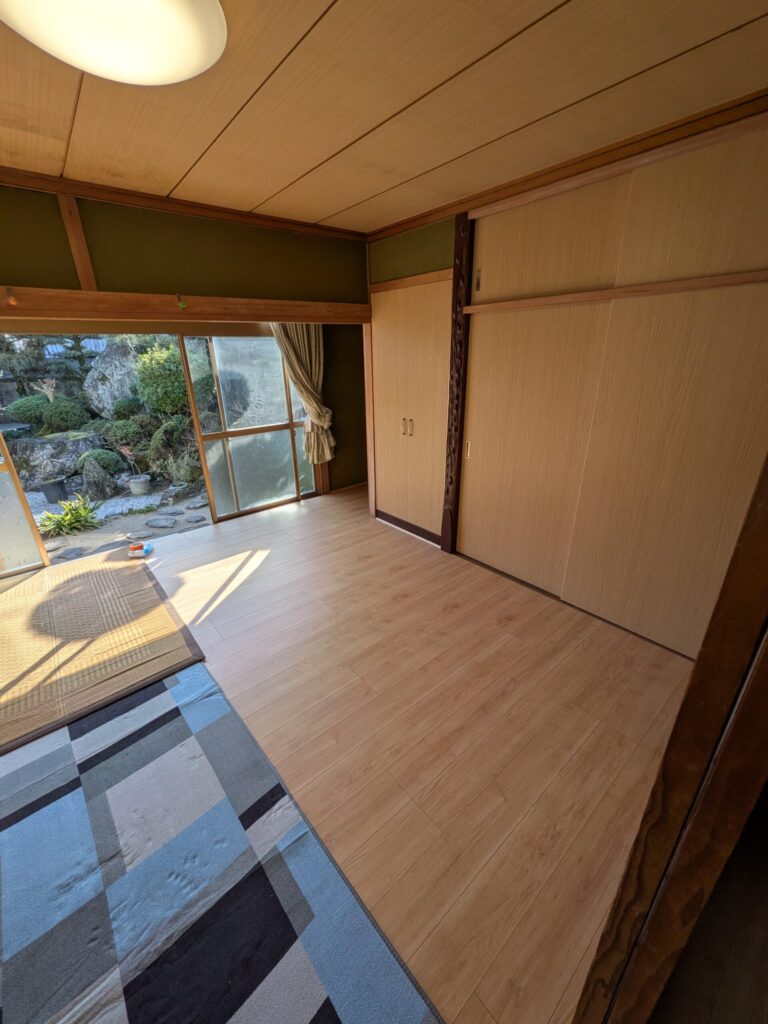 笠岡市│和室からフローリングへ！段差を解消し廊下まで繋がるバリアフリー内装リフォーム