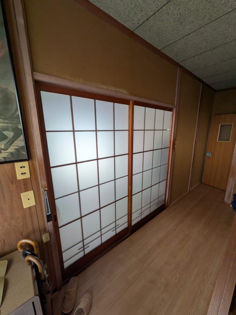 笠岡市│和室からフローリングへ！段差を解消し廊下まで繋がるバリアフリー内装リフォーム