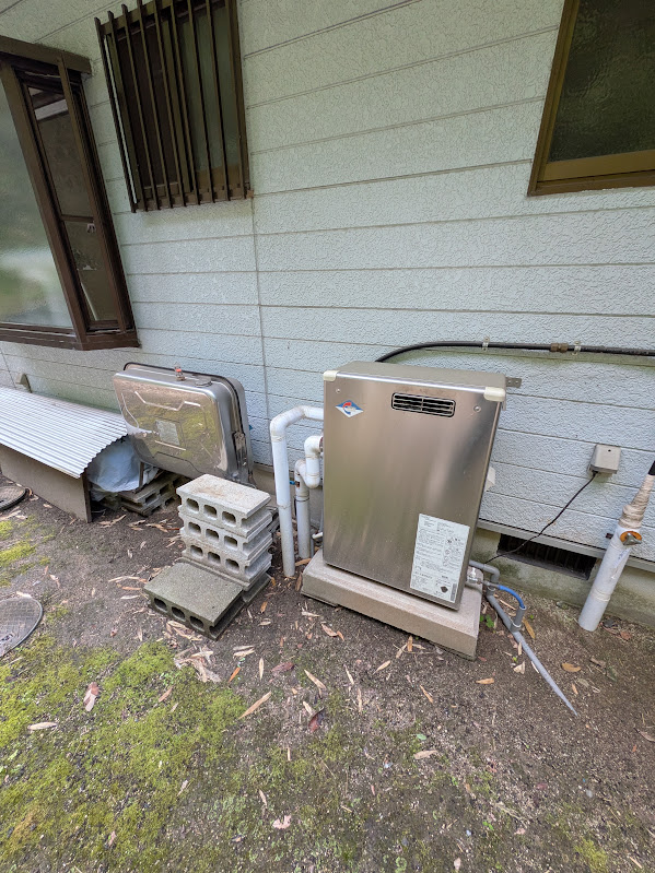 井原市|石油給湯器からエコキュートへ!家事負担を減らすオール電化への切り替え工事